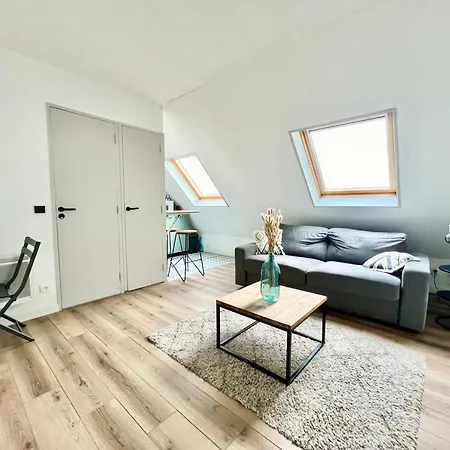 Appartement Vue Mer - A 50M De La Plage Des Minimes - Grand Jardin - Parking Gratuit La Rochelle  Exterior photo