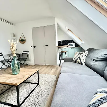 Appartement Vue Mer - A 50M De La Plage Des Minimes - Grand Jardin - Parking Gratuit La Rochelle  Exterior photo